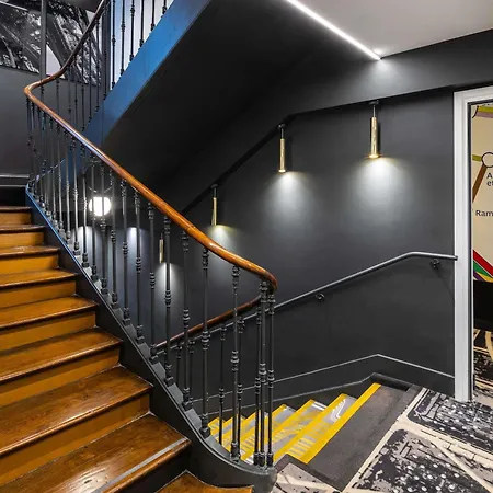 ホテル イビス スタイルズ サントル ガール ストラスブール