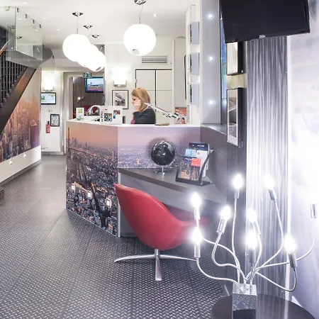 Hotell Ibis Styles Centre Gare 3*