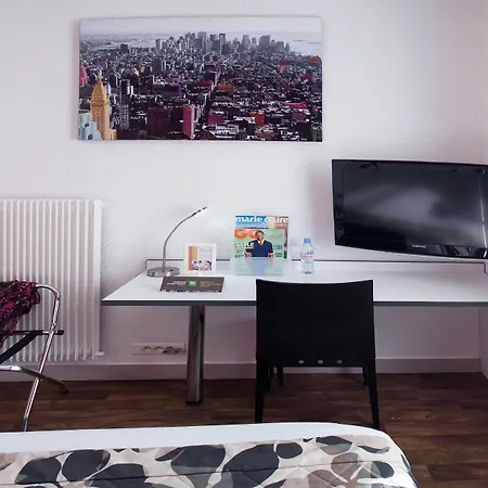 Hotel Ibis Styles Centre Gare 3*