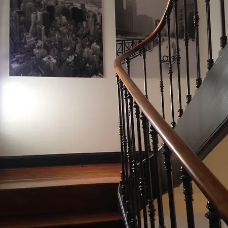 Ibis Styles Centre Gare Hotel 3*