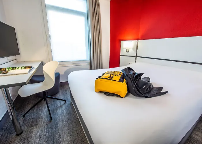 Ibis Styles Centre Gare Hotel 3*