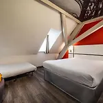 ホテル イビス スタイルズ サントル ガール 3*