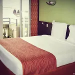 ホテル イビス スタイルズ サントル ガール ストラスブール