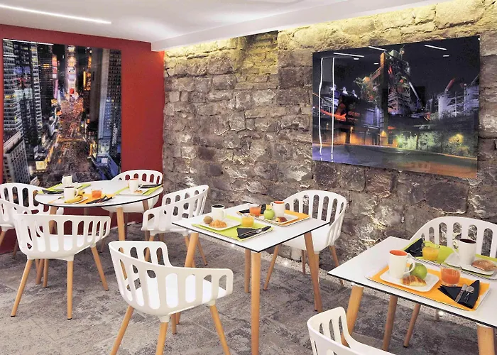 Ibis Styles Centre Gare Hotell 3*